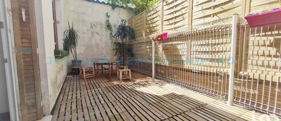 House 6 rooms of 95 m² in Toulon (83100)