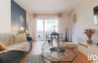 Apartment 2 rooms of 54 sq m in Nantes (44000)