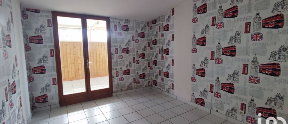House 6 rooms of 215 m² in Yzeure (03400)