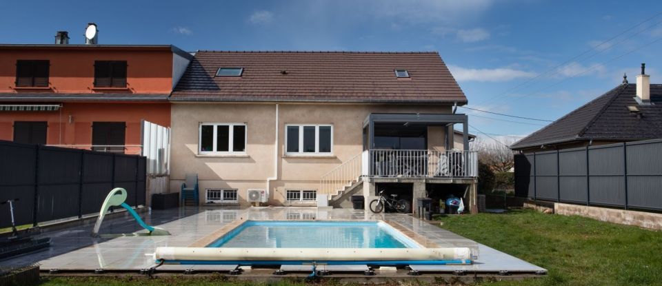Maison 6 pièces de 170 m² à Angevillers (57440)