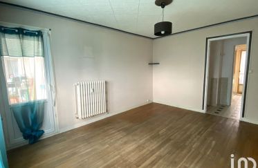 Apartment 3 rooms of 57 sq m in Vernouillet (28500)