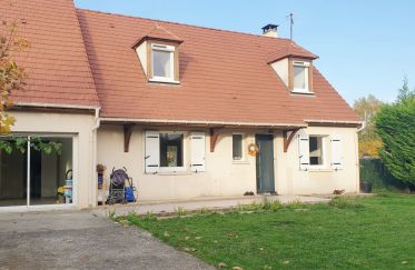House 6 rooms of 149 m² in Villers-Cotterêts (02600)