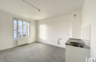 Apartment 2 rooms of 31 m² in Noiseau (94880)