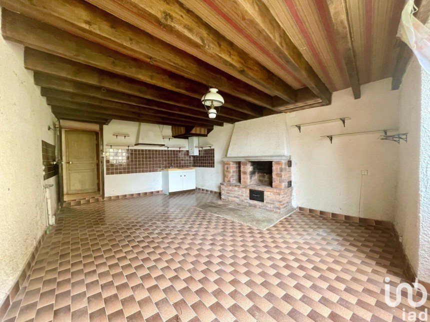 House 6 rooms of 154 m² in Chénérailles (23130)