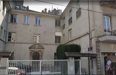 Appartement 5 pièces de 150 m² à Grenoble (38000)