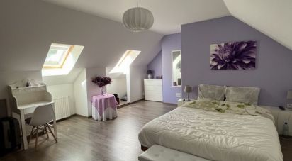 House 5 rooms of 172 m² in Tournan-en-Brie (77220)