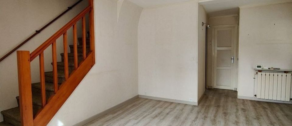 House 4 rooms of 100 m² in Corbeil-Essonnes (91100)