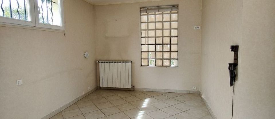 House 4 rooms of 100 m² in Corbeil-Essonnes (91100)