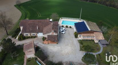 Lodge 18 rooms of 385 m² in Albi (81000)