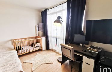 Apartment 1 room of 31 m² in Plaisir (78370)