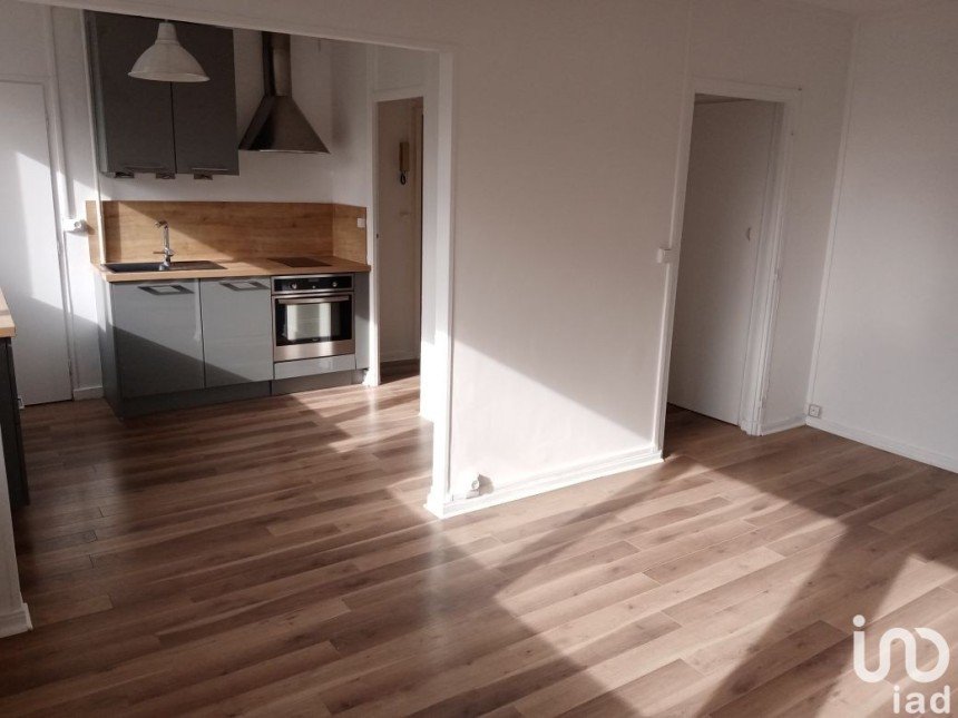 Appartement 2 pièces de 43 m² à Lys-lez-Lannoy (59390)