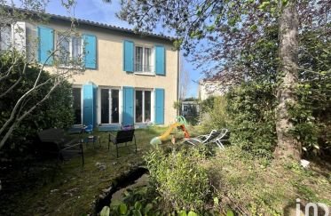 House 5 rooms of 96 m² in Poitiers (86000)
