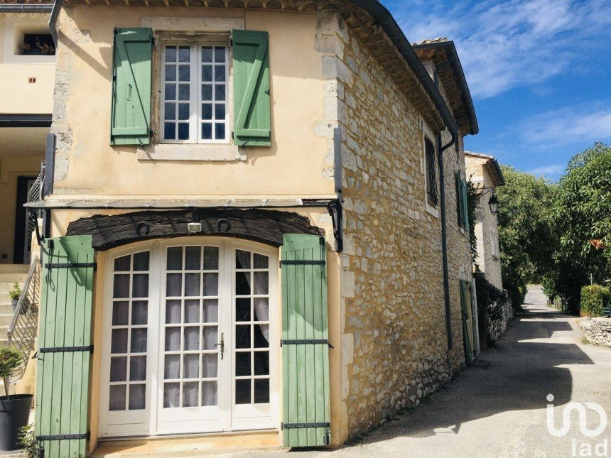 Maison de village 4 pièces de 113 m² à Fons-sur-Lussan (30580)