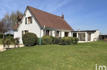 House 6 rooms of 160 m² in Rumigny (80680)