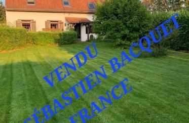 House 6 rooms of 132 m² in Hersin-Coupigny (62530)