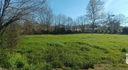 Land of 1,968 m² in Ogeu-les-Bains (64680)