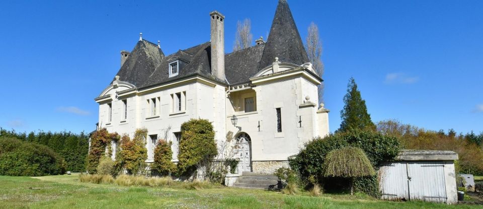 Maison 11 pièces de 375 m² à Saint-Gatien-des-Bois (14130)