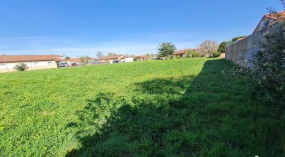 Land of 761 m² in Soues (65430)