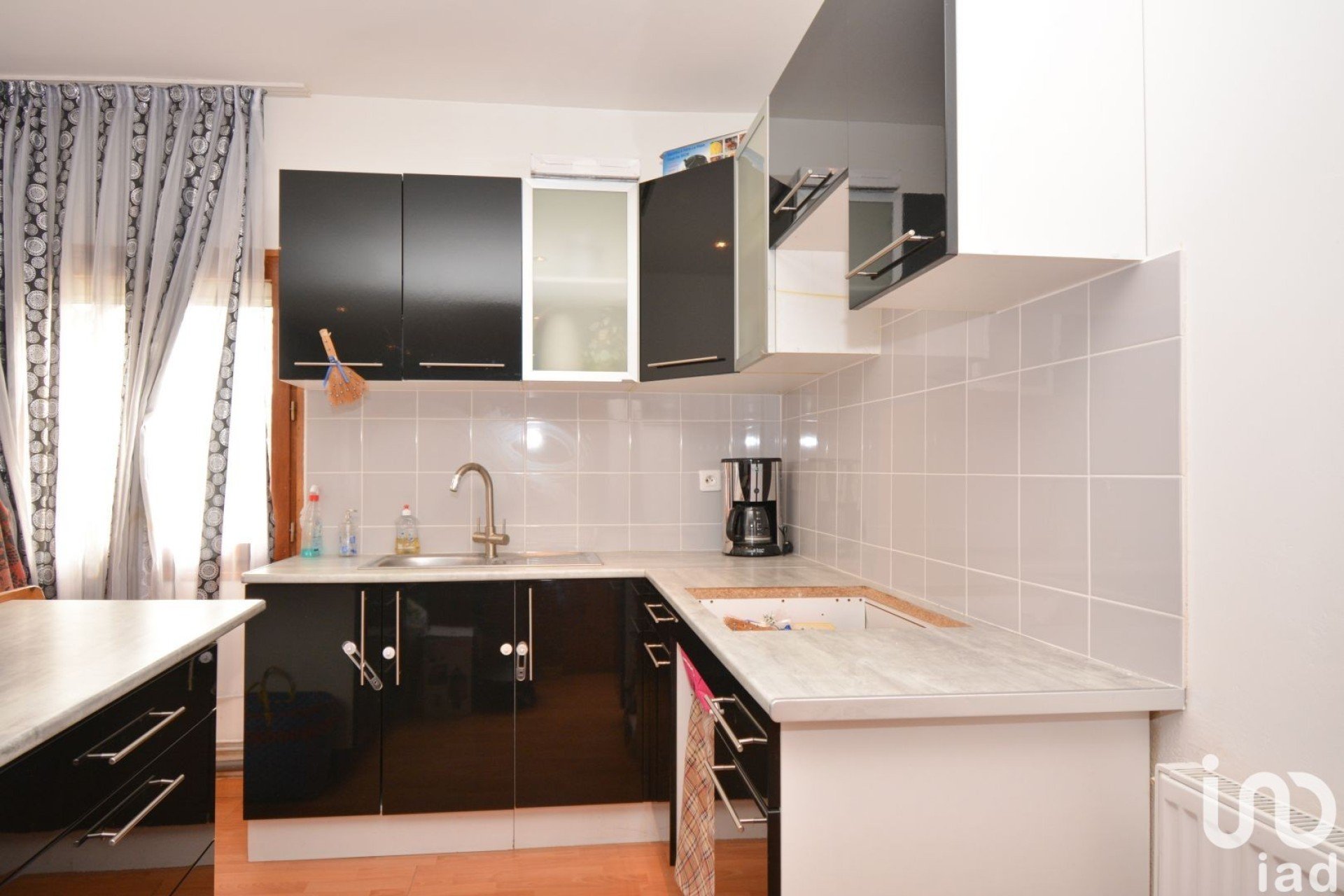 Maison a vendre  - 7 pièce(s) - 215 m2 - Surfyn
