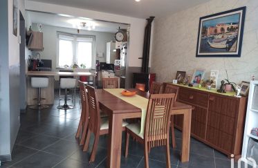House 5 rooms of 97 m² in Aulnoy-lez-Valenciennes (59300)