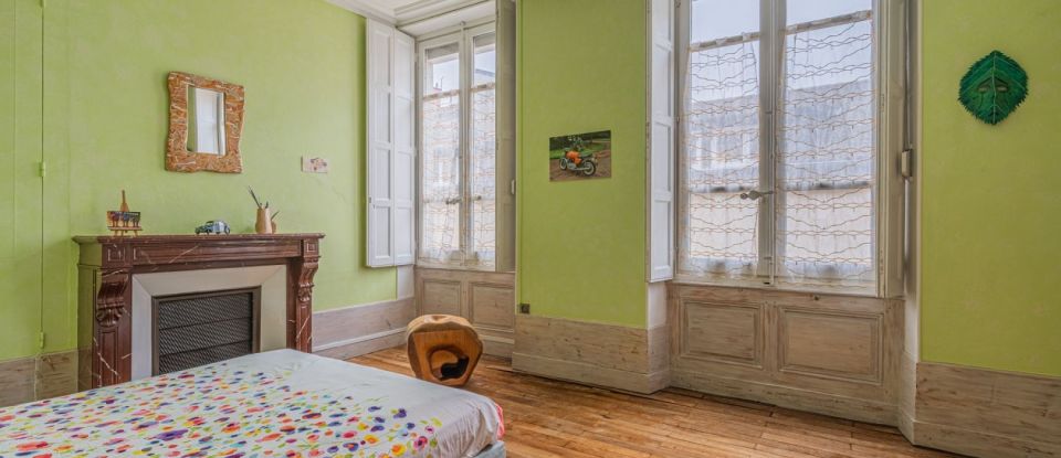 Appartement 4 pièces de 143 m² à Grenoble (38000)