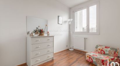 Apartment 4 rooms of 84 m² in Montreuil (93100)