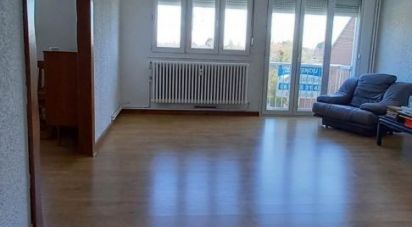 Apartment 4 rooms of 90 m² in Maubeuge (59600)