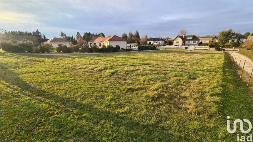Land of 1,951 m² in Blacy (51300)
