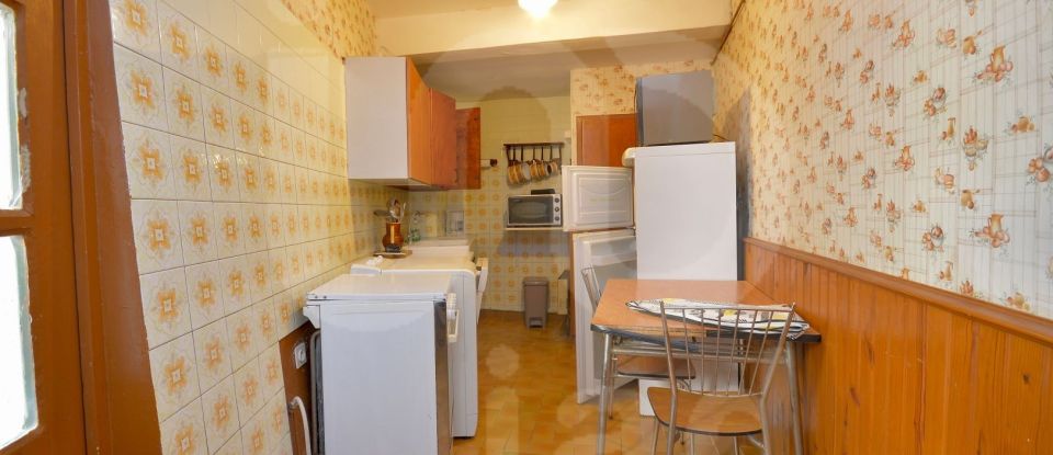 House 6 rooms of 128 m² in Camplong-d'Aude (11200)