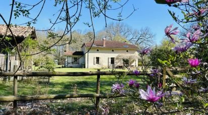 House 6 rooms of 205 m² in Le Barp (33114)