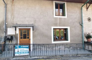 House 3 rooms of 92 m² in Léaz (01200)