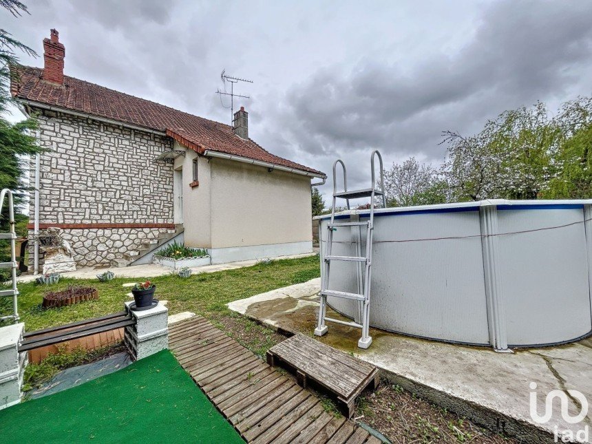 Maison 4 pièces de 100 m² à Châlette-sur-Loing (45120)
