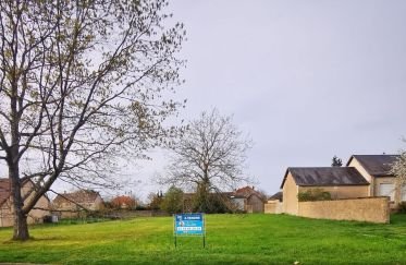 Land of 1,359 m² in Leigné-les-Bois (86450)