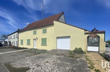 Maison 4 pièces de 125 m² à Le Val-de-Guéblange (57430)