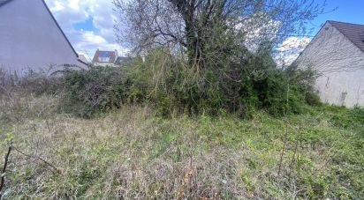 Land of 920 m² in Mitry-Mory (77290)