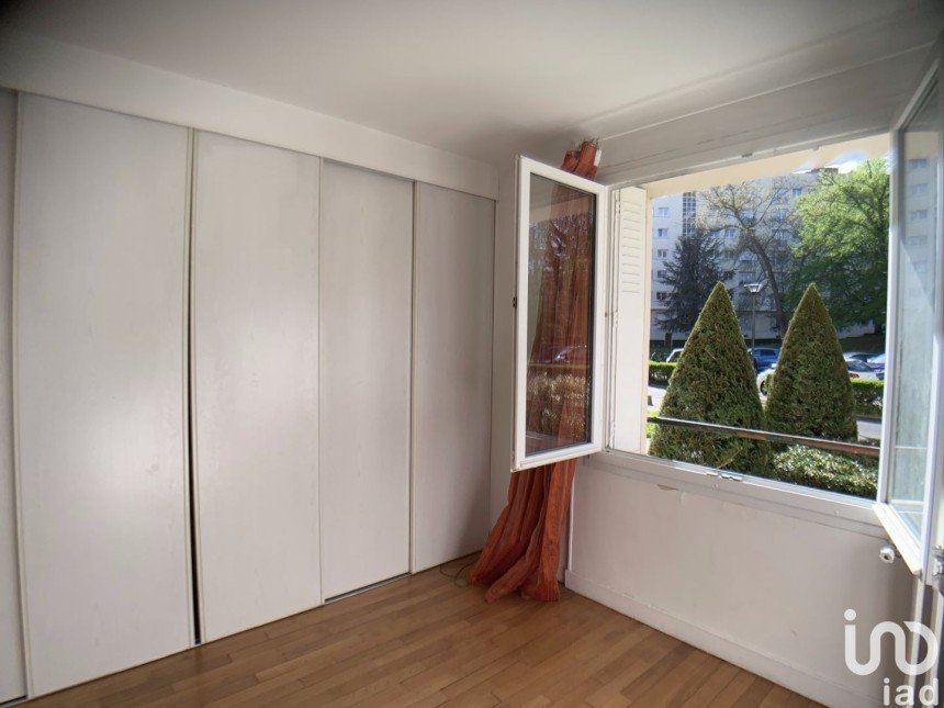 Appartement 3 pièces de 69 m² à Sèvres (92310)