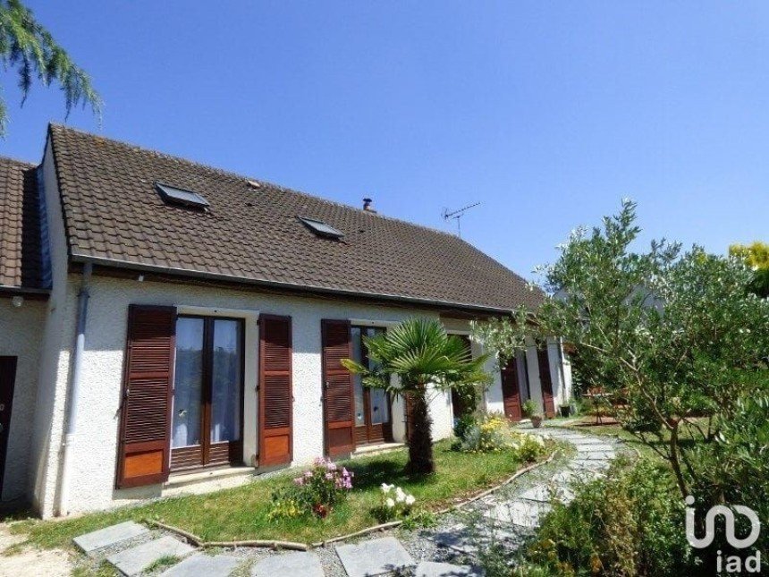 House 7 rooms of 150 m² in Dordives (45680)