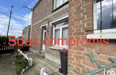 House 3 rooms of 75 m² in Harnes (62440)