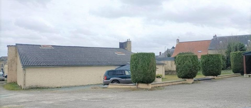 Murs commerciaux de 860 m² à Fresnay-sur-Sarthe (72130)