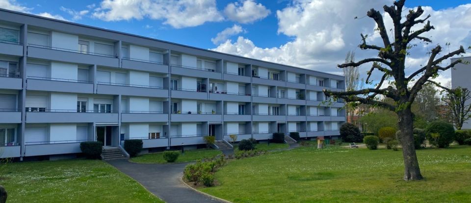 Apartment 3 rooms of 65 m² in Saint-Fargeau-Ponthierry (77310)