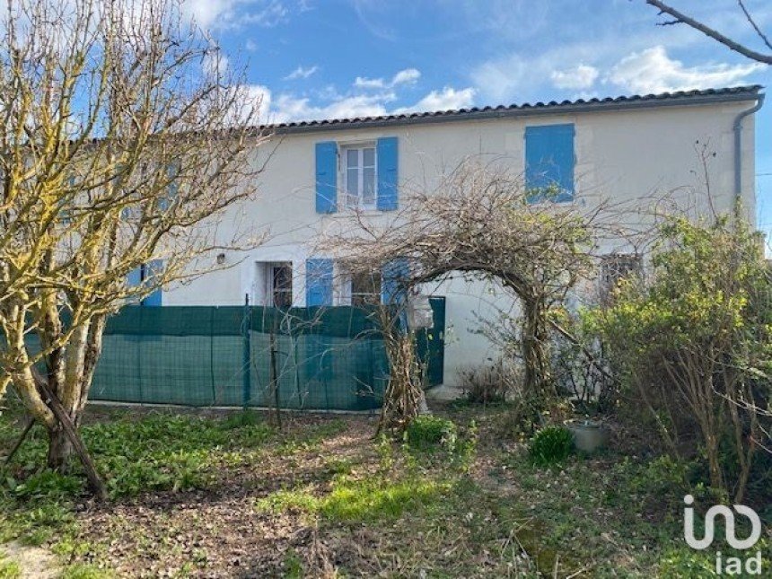 House 5 rooms of 118 m² in Vérines (17540)