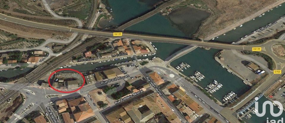 Parking of 174 m² in Port-la-Nouvelle (11210)