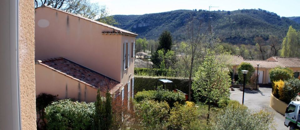 Maison 5 pièces de 110 m² à Gréoux-les-Bains (04800)