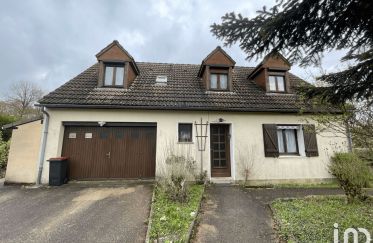 Traditional house 4 rooms of 100 m² in Courtenay (45320)