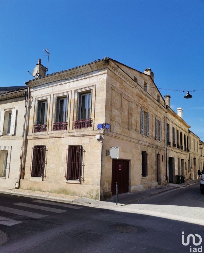 Maison 7 pièces de 175 m² à Bordeaux (33300)