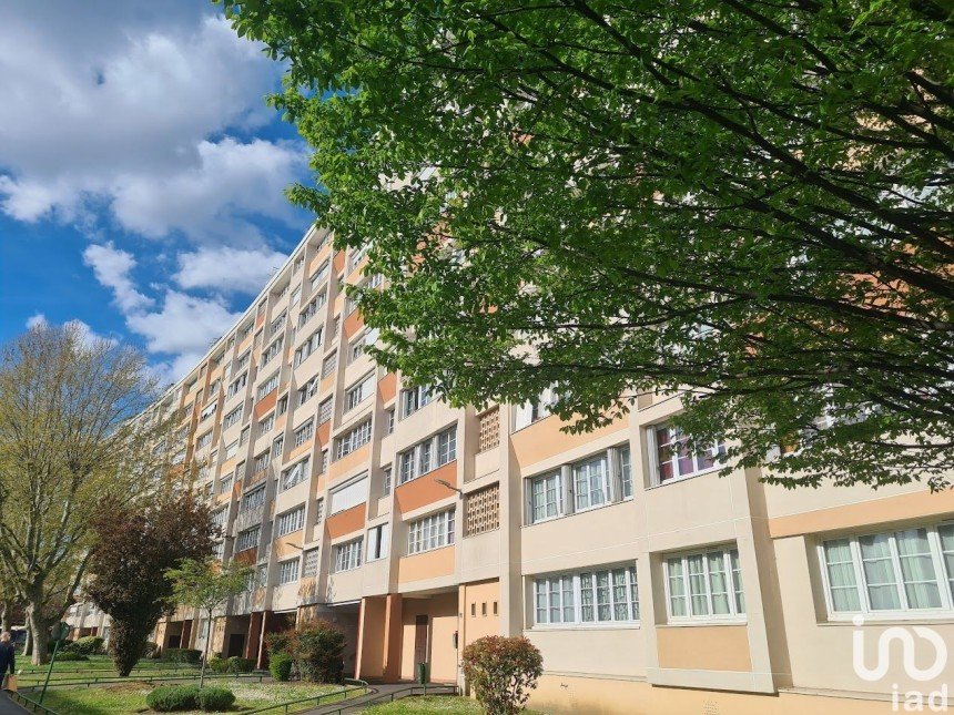 Appartement 4 pièces de 67 m² à Créteil (94000)