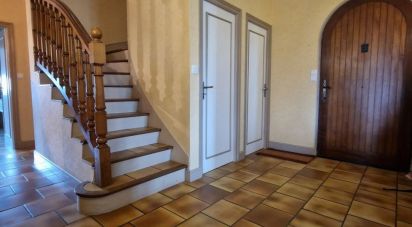 House 7 rooms of 220 m² in Thouars (79100)