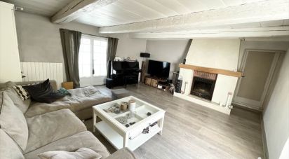 House 4 rooms of 133 m² in Sainte-Soulle (17220)