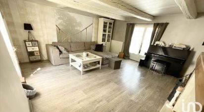 House 4 rooms of 133 m² in Sainte-Soulle (17220)