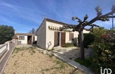 House 2 rooms of 27 m² in Hyères (83400)